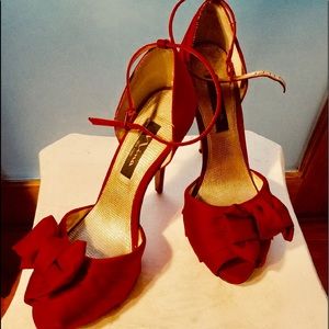 Vintage Nina New York Red Heels Size 8-1/2